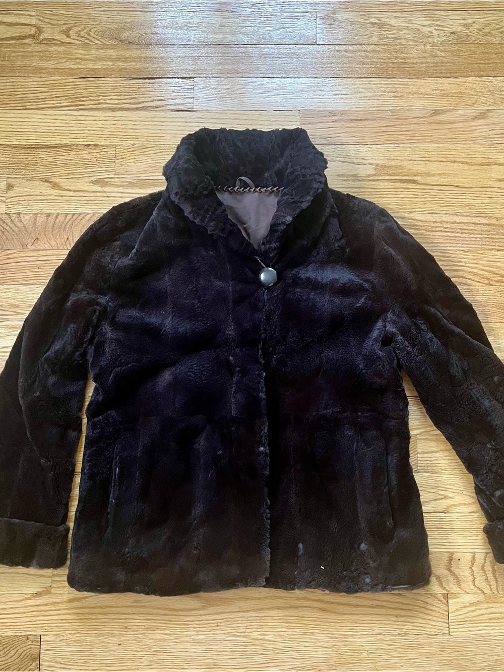 True Vintage Real Fur Jacket Women’s Sz S Brown Lined Pockets Collar Button